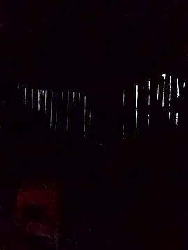 Snapshot of bonnie-00 chatting on 01-11-26, 11:21 bonnie-00 online show from 01-11-26, 11:21