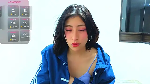 Sullyoonn online show from 04-22-26, 03:53