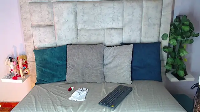 Snapshot of Billie_Turner_ chatting on 10-15-25, 07:47 Billie Turner online show from 10-15-25, 07:47