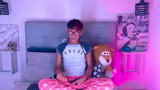 Snapshot of Billie_Turner_ chatting on 11-05-25, 04:34 Billie Turner online show from 11-05-25, 04:34