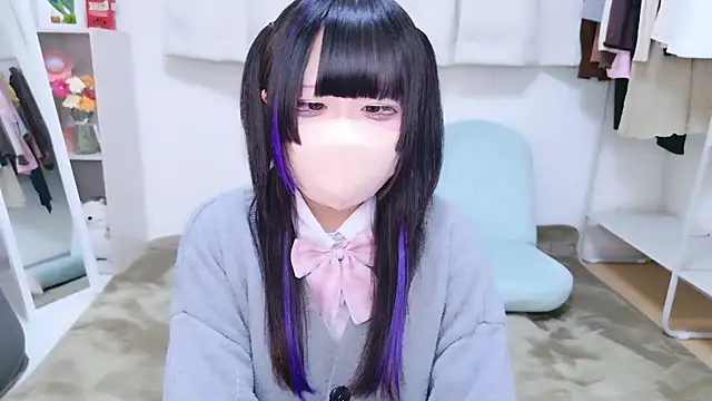 Nano chan  online show from 10-13-25, 07:19