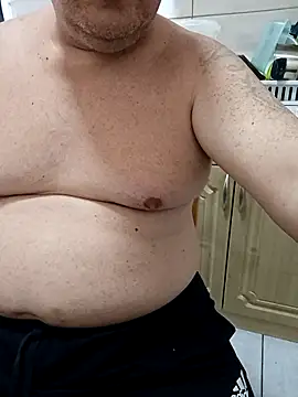 Snapshot of narrowboy chatting on 09-26-25, 12:31 narrowboy online show from 09-26-25, 12:31