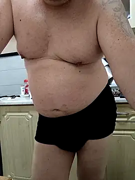 Snapshot of narrowboy chatting on 11-28-25, 02:09 narrowboy online show from 11-28-25, 02:09