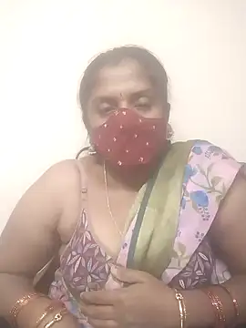 Snapshot of Sowjanya-telugu chatting on 10-05-25, 09:24 Sowjanya-telugu online show from 10-05-25, 09:24