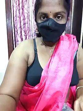 Snapshot of Sowjanya-telugu chatting on 10-17-25, 12:41 Sowjanya-telugu online show from 10-17-25, 12:41