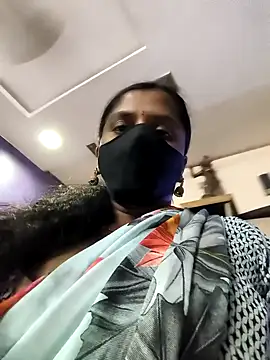 Snapshot of Sowjanya-telugu chatting on 10-24-25, 04:42 Sowjanya-telugu online show from 10-24-25, 04:42