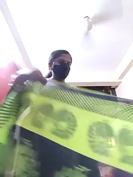 Snapshot of Sowjanya-telugu chatting on 10-27-25, 04:44 Sowjanya-telugu online show from 10-27-25, 04:44