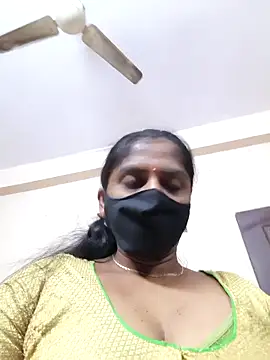 Snapshot of Sowjanya-telugu chatting on 10-29-25, 06:37 Sowjanya-telugu online show from 10-29-25, 06:37