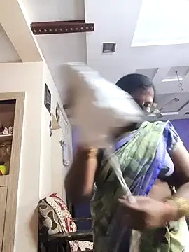 Snapshot of Sowjanya-telugu chatting on 11-24-25, 07:08 Sowjanya-telugu online show from 11-24-25, 07:08