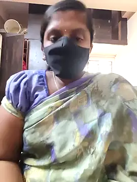 Snapshot of Sowjanya-telugu chatting on 11-28-25, 04:26 Sowjanya-telugu online show from 11-28-25, 04:26