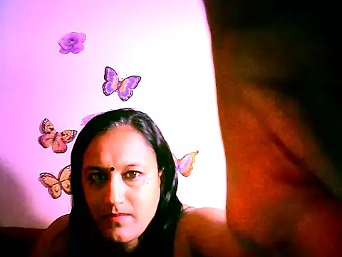 Snapshot of Indiansexyboobs18 chatting on 11-07-25, 07:41 Indiansexyboobs18 online show from 11-07-25, 07:41