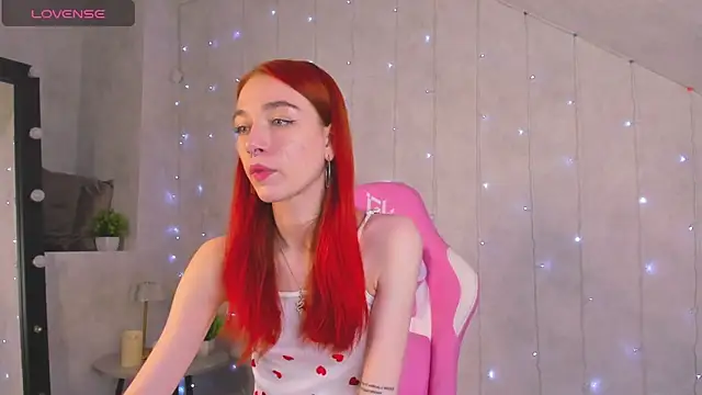 Snapshot of Melissa_Cox chatting on 10-19-25, 04:57 Melissa Cox online show from 10-19-25, 04:57