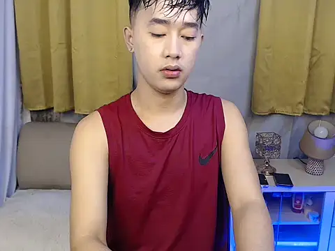 Snapshot of mr_chandy chatting on 09-13-25, 11:04 mr chandy online show from 09-13-25, 11:04