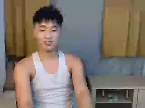 Snapshot of mr_chandy chatting on 09-20-25, 10:16 mr chandy online show from 09-20-25, 10:16