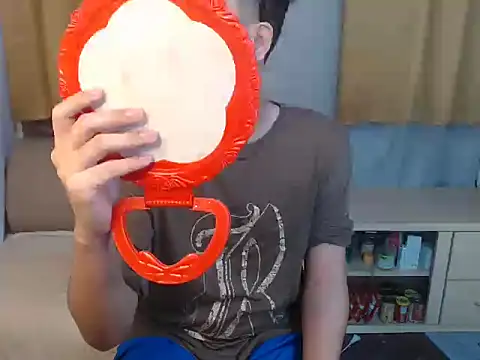 Snapshot of mr_chandy chatting on 09-29-25, 10:31 mr chandy online show from 09-29-25, 10:31