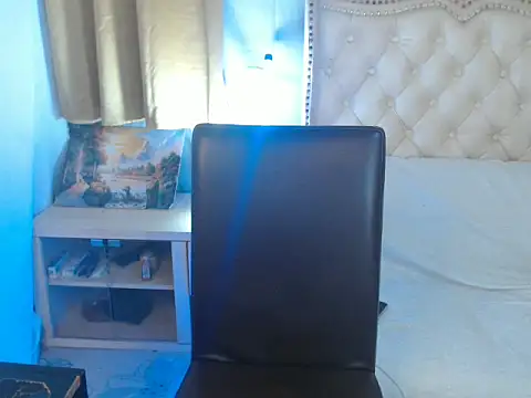 Snapshot of mr_chandy chatting on 10-19-25, 12:06 mr chandy online show from 10-19-25, 12:06