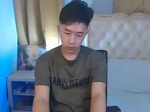 Snapshot of mr_chandy chatting on 10-20-25, 10:38 mr chandy online show from 10-20-25, 10:38