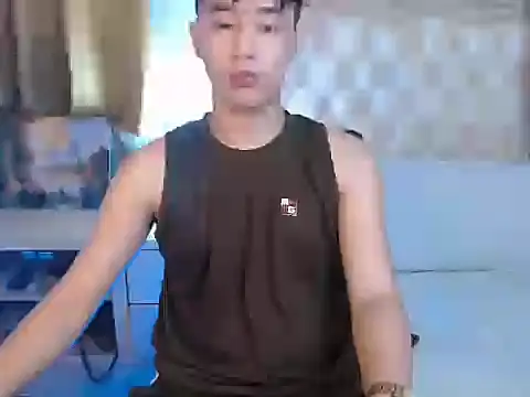 Snapshot of mr_chandy chatting on 10-30-25, 10:27 mr chandy online show from 10-30-25, 10:27