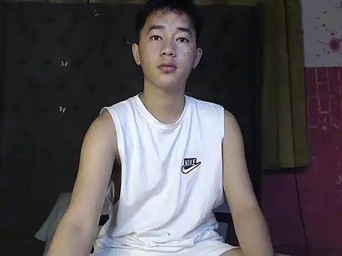 Snapshot of mr_chandy chatting on 02-14-26, 10:28 mr chandy online show from 02-14-26, 10:28