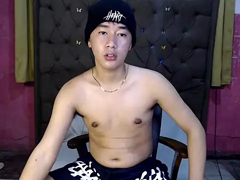 Snapshot of mr_chandy chatting on 02-17-26, 10:49 mr chandy online show from 02-17-26, 10:49