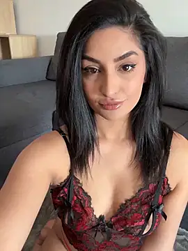 Mia spicyy online show from 04-30-26, 08:42