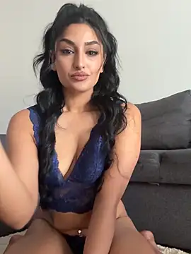 Snapshot of Mia_spicyy chatting on 06-06-26, 08:52 Mia spicyy online show from 06-06-26, 08:52