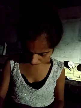 Snapshot of Saloni-Gupta chatting on 09-25-25, 08:56 Saloni-Gupta online show from 09-25-25, 08:56