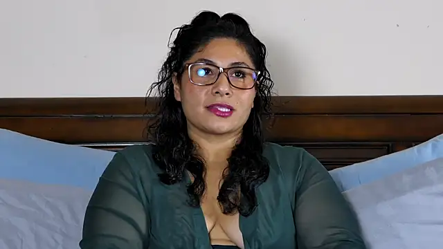 Snapshot of juicyteacher chatting on 10-07-25, 12:30 juicyteacher online show from 10-07-25, 12:30