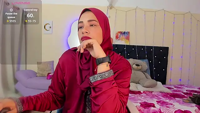 Snapshot of ShanaJamil chatting on 05-04-26, 12:01 ShanaJamil online show from 05-04-26, 12:01