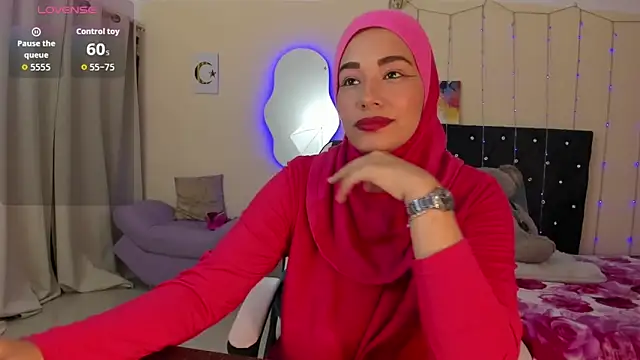 Snapshot of ShanaJamil chatting on 05-12-26, 12:13 ShanaJamil online show from 05-12-26, 12:13