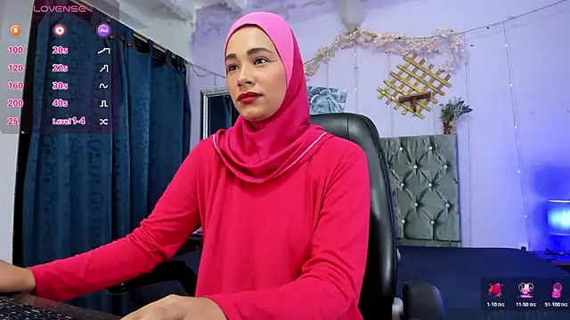 Snapshot of ShanaJamil chatting on 05-20-26, 11:49 ShanaJamil online show from 05-20-26, 11:49