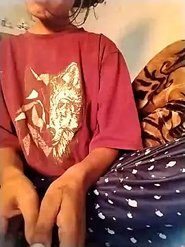 Snapshot of Rapunzal chatting on 11-26-25, 08:10 Rapunzal online show from 11-26-25, 08:10