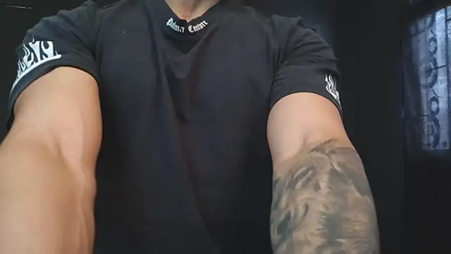 RichardMilleer online show from 07-18-26, 04:11