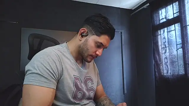 RichardMilleer online show from 07-21-26, 03:36