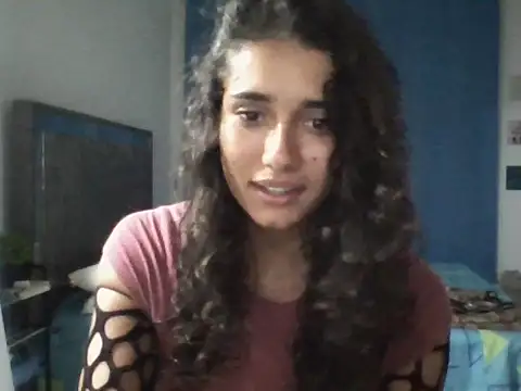 Snapshot of JadeObsession chatting on 10-06-25, 01:25 JadeObsession online show from 10-06-25, 01:25