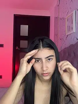 Isabella Montoya online show from 10-22-25, 05:45