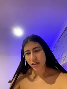 Isabella Montoya online show from 11-29-25, 06:55