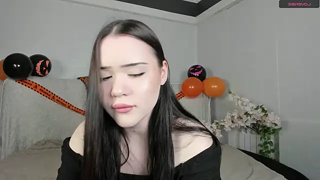 Snapshot of _spicygirl chatting on 11-02-25, 08:44 spicygirl online show from 11-02-25, 08:44