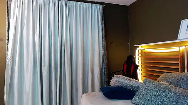 arnold taylor online show from 11-12-25, 09:25