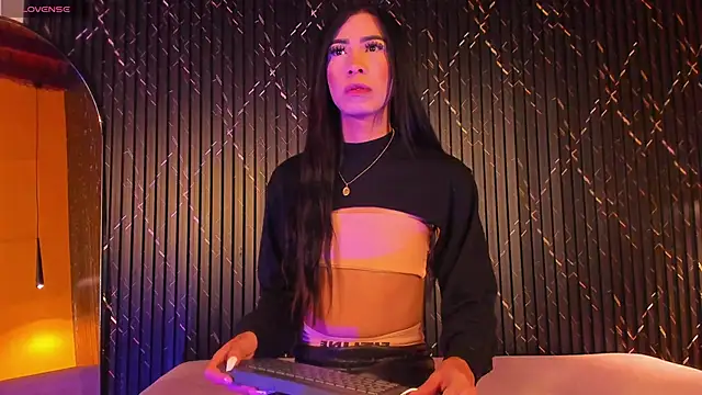 Snapshot of Miss_Ariaa chatting on 09-20-25, 11:44 Miss Ariaa online show from 09-20-25, 11:44