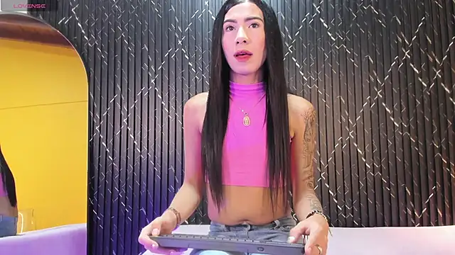 Snapshot of Miss_Ariaa chatting on 09-25-25, 11:58 Miss Ariaa online show from 09-25-25, 11:58