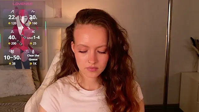 Snapshot of SallyPinkman chatting on 10-28-25, 02:20 SallyPinkman online show from 10-28-25, 02:20