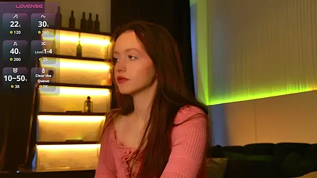 Snapshot of SallyPinkman chatting on 11-29-25, 09:01 SallyPinkman online show from 11-29-25, 09:01