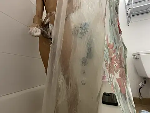 Snapshot of Supernatural6t9 chatting on 03-08-26, 03:54 Supernatural6t9 online show from 03-08-26, 03:54