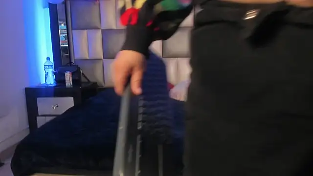 abbiecollins js online show from 11-25-25, 03:39