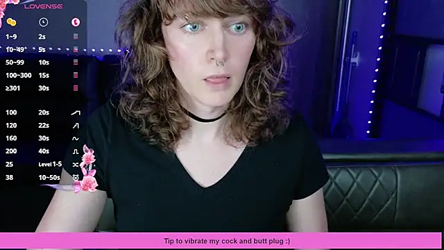 Snapshot of tsellieryder chatting on 09-23-25, 11:52 tsellieryder online show from 09-23-25, 11:52