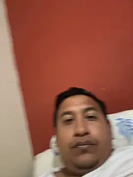 Snapshot of dannybs05 chatting on 09-15-25, 07:08 dannybs05 online show from 09-15-25, 07:08