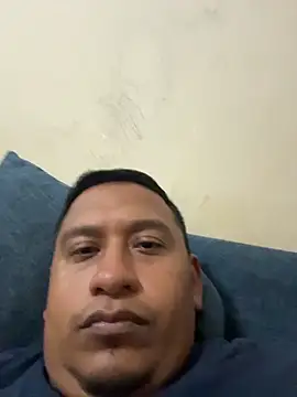 Snapshot of dannybs05 chatting on 11-09-25, 06:01 dannybs05 online show from 11-09-25, 06:01