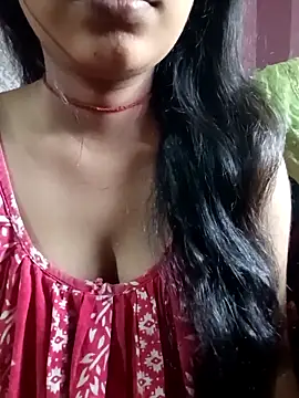 Snapshot of soni2005 chatting on 02-27-26, 10:48 soni2005 online show from 02-27-26, 10:48