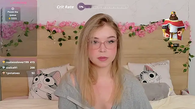 Lilith Bonheur online show from 09-21-25, 05:58